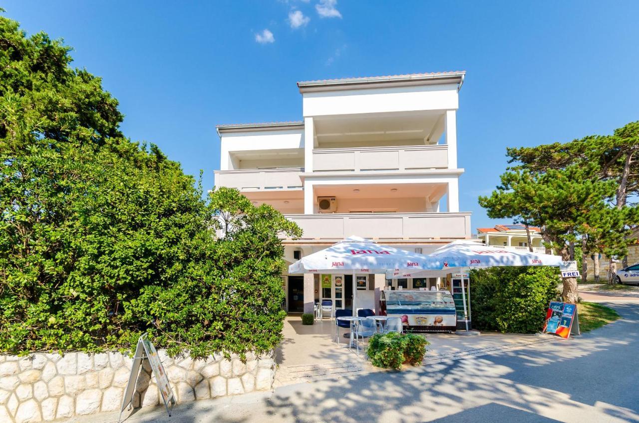 Apartments Ruza-Rajska beach Lopar Buitenkant foto