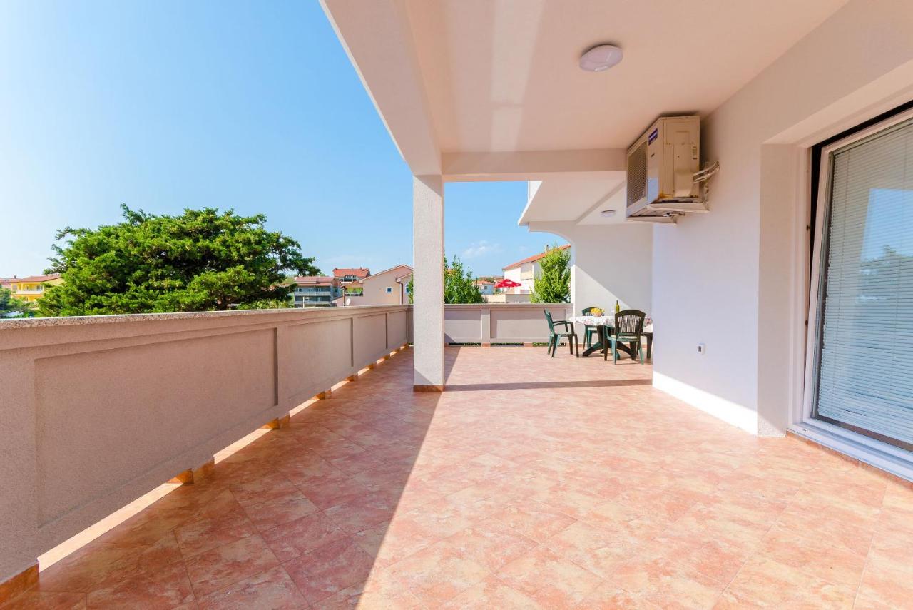 Apartments Ruza-Rajska beach Lopar Buitenkant foto