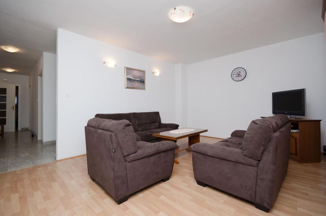 Apartments Ruza-Rajska beach Lopar Buitenkant foto