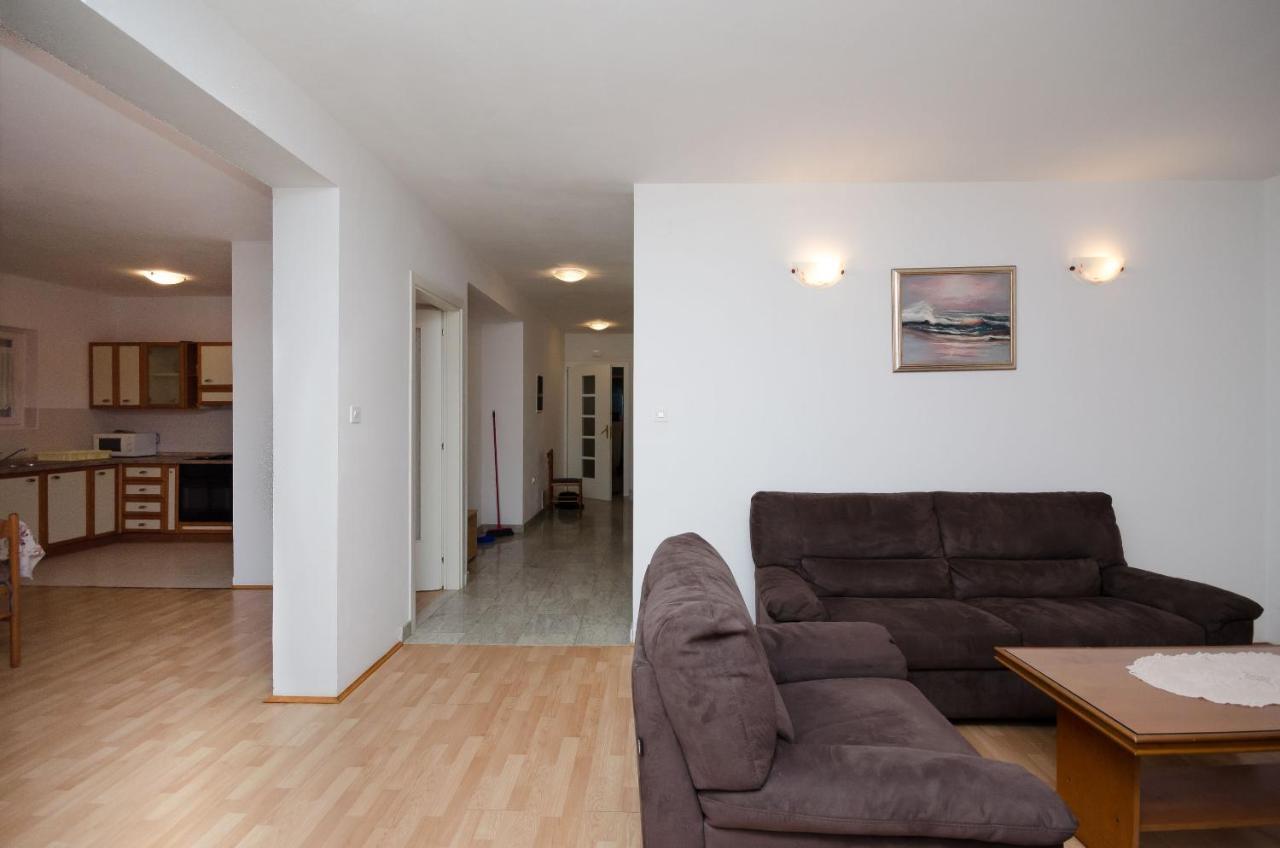 Apartments Ruza-Rajska beach Lopar Buitenkant foto