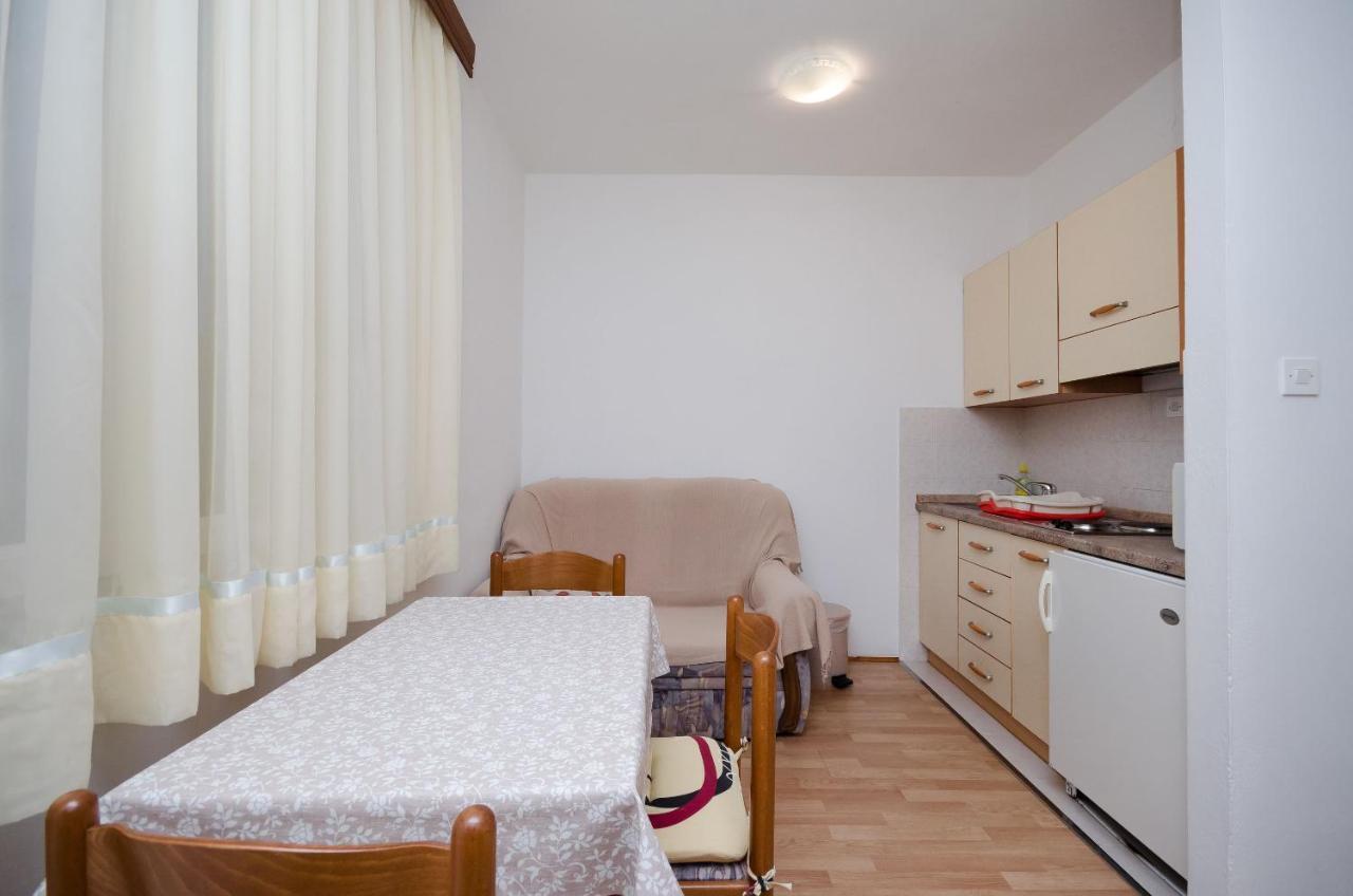 Apartments Ruza-Rajska beach Lopar Buitenkant foto